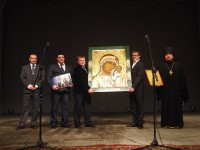 Передача иконы Казанскому храму г. Оса